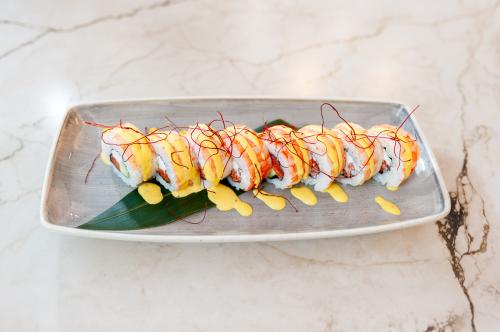 Ролл Омакасе