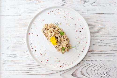 Птитим с шампиньонами и пармезаном