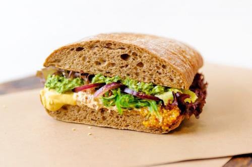 Сэндвич со сливочным шпинатом Сэндвич со сливочным шпинатом